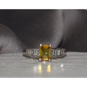 14k White Gold Yellow Sapphire & Diamond Ring 4.7G / Sz7
